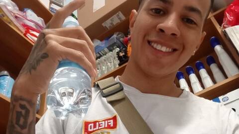 adrianofrancais25